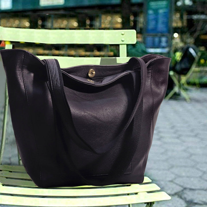 lorena leather tote bag black