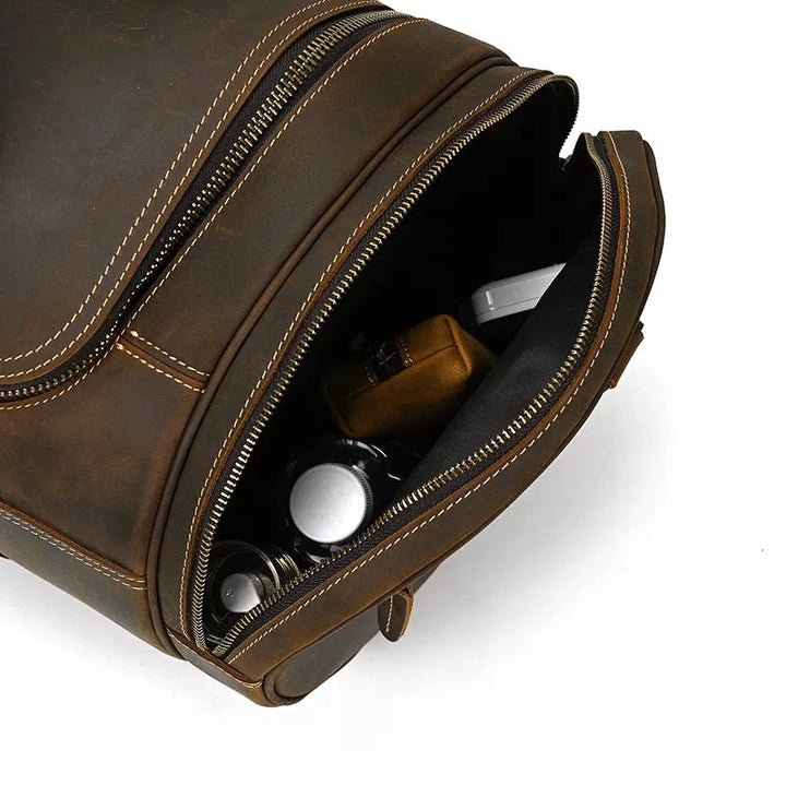 The Wainwright Weekender  Round Vintage Leather Weekender