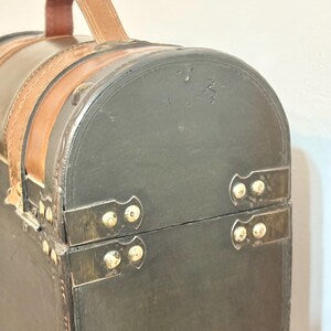 Antique Style Wooden Wine Box  Faux Leather Trunk Carrier