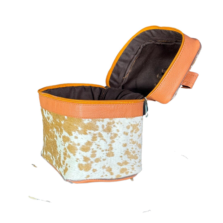 Handmade Cowhide Makeup Bag, Cosmetic Bag  Tan & White Leather Western Style Vanity Box1