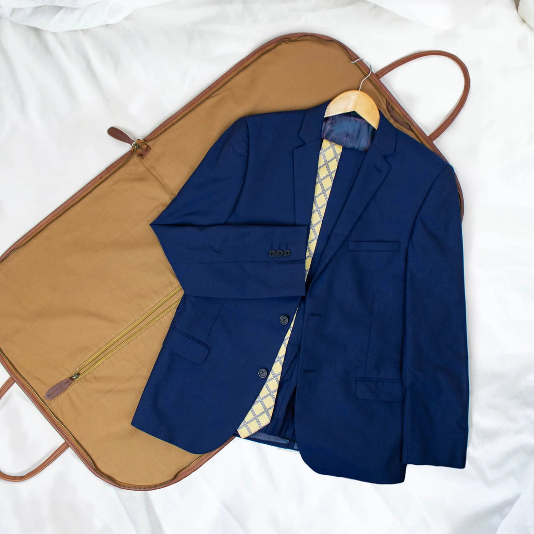 Custom Classic Suit Carrier