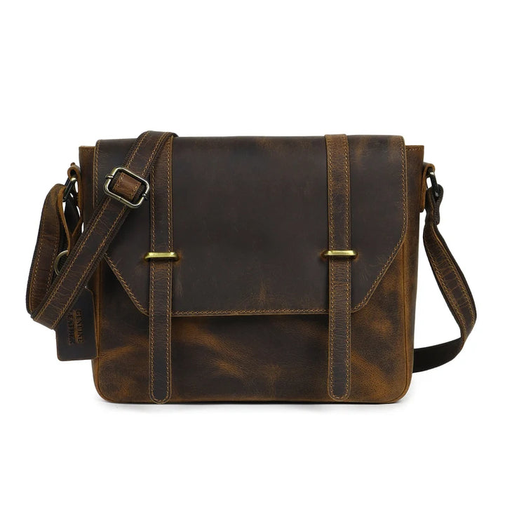 Compact Horizontal Messenger