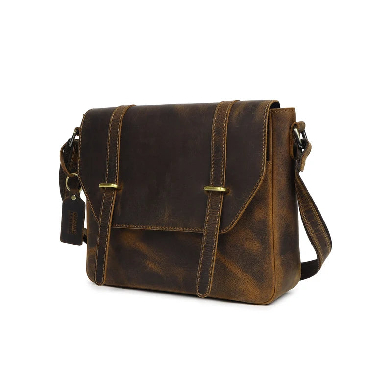 Compact Horizontal Messenger