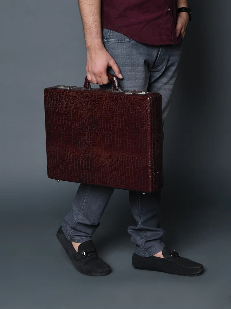 Executive Croco Leather BriefcaseSuitcase- Brown