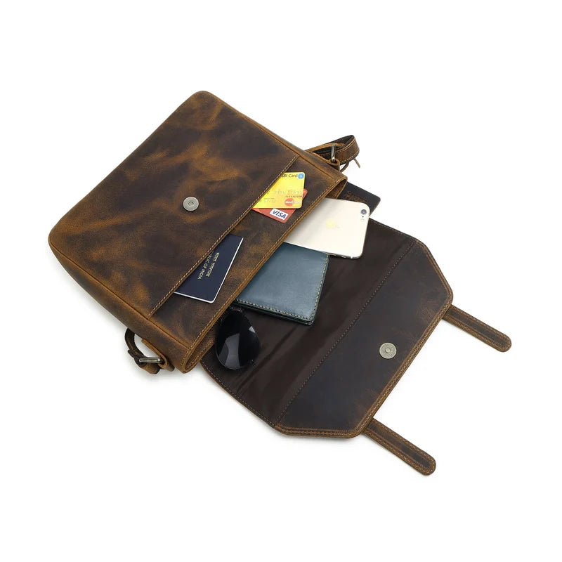 Compact Horizontal Messenger